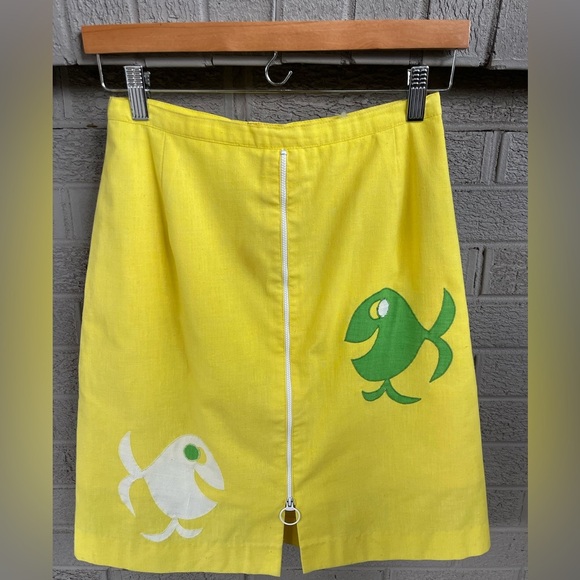 Vintage 60s/70s Yellow Fish Skirt - Picture 1 of 7
